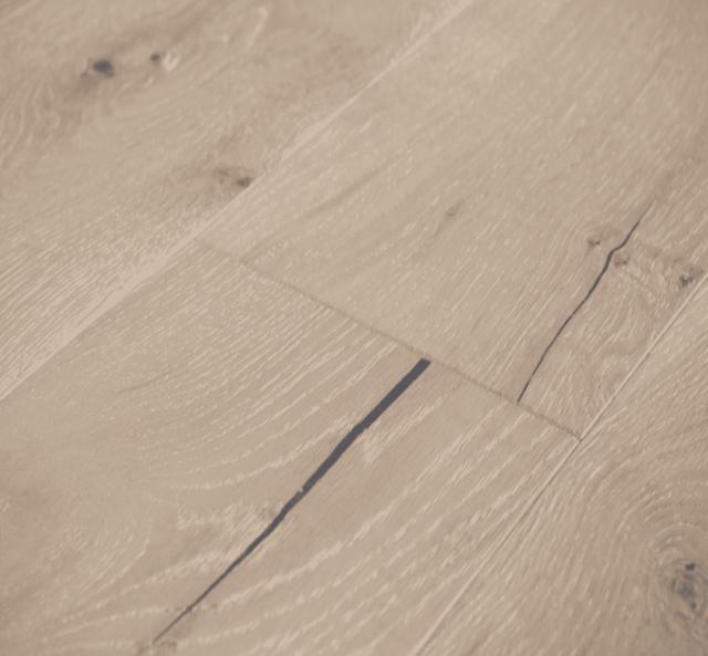 KENTWOOD BOHEMIA COLLECTION BRUSHED OAK WHITE RIVER