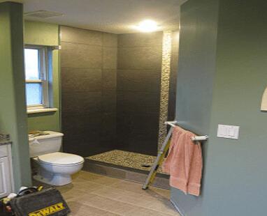 tile removal 11 https://ineedflooring.ca/wp-content/uploads/2023/01/tile-removal-11.jpg