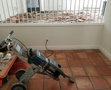 vanecover leveling tile removal 1 https://ineedflooring.ca/wp-content/uploads/2023/01/vanecover-leveling-tile-removal-1.jpg